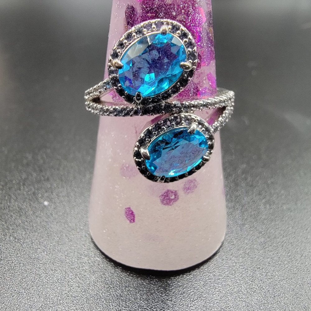 Bomb Party Size 8 Rhodium Plated Ring